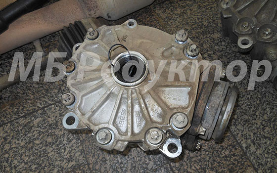Редуктор Мерседес перднего моста GLK X204