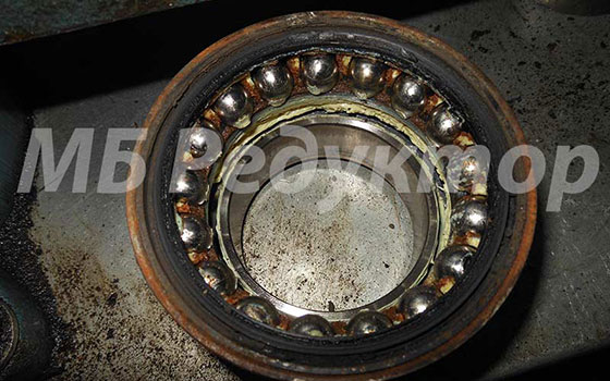 Требуется замена ступичного подшипника Мерседес